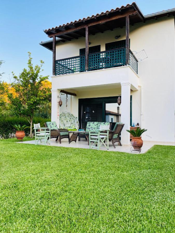 Detached Villa With Sea View Hanioti Exteriör bild